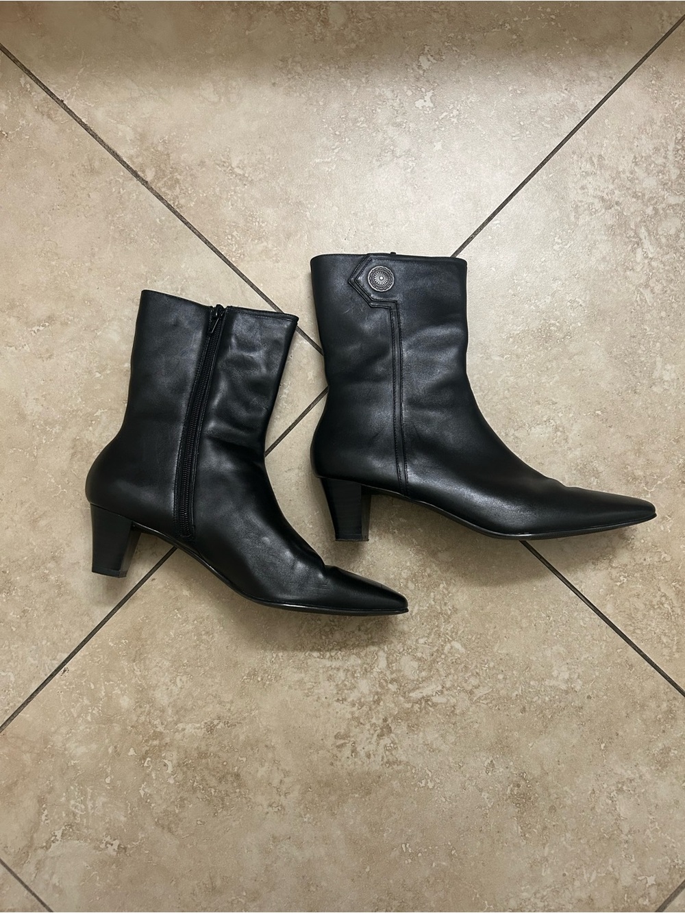 Karen Scott Black Pointed-Toe Mid-Calf Heeled Boots